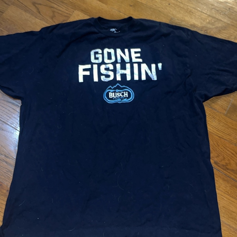 Navy blue "Gone Fishin'"  Busch Beer T-shirt men's size 2XL
